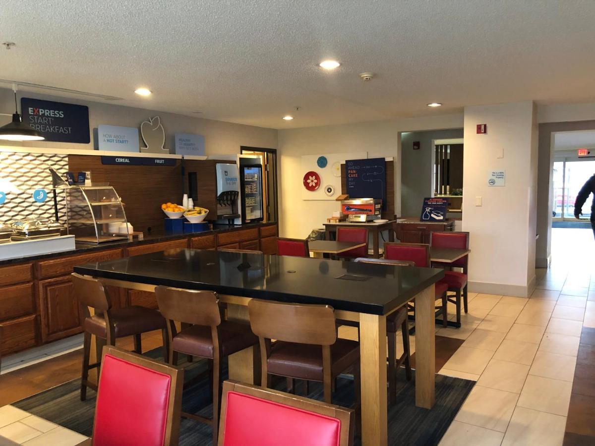 Holiday Inn Express Mt. Vernon By Ihg Mount Vernon Luaran gambar
